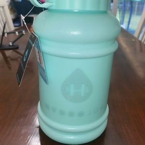 Seafoam hydrojug
